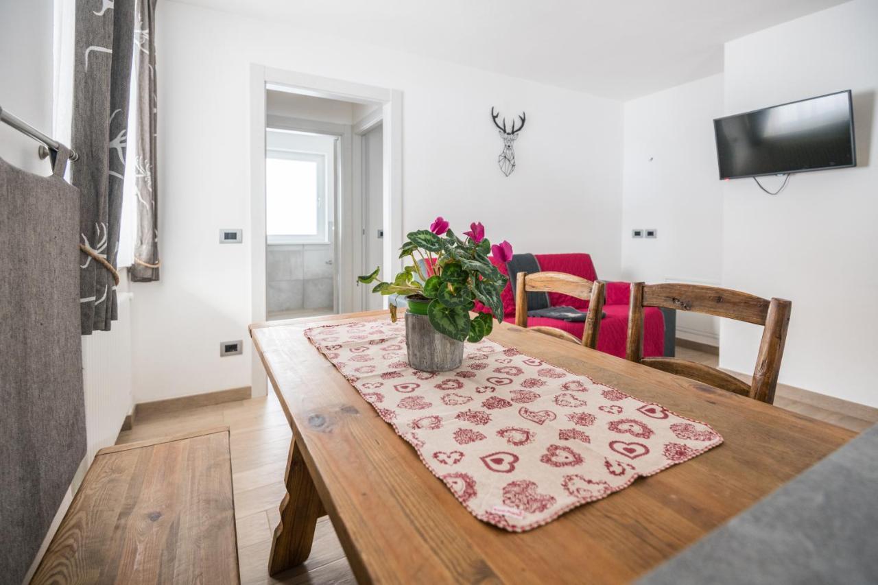 Piccola Cesa Apartments Canazei Eksteriør billede